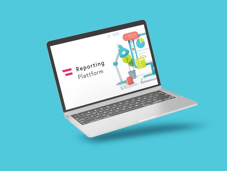 Laptop mit geöffneter Anzeige der Reporting Plattform, umgeben von kleinen 3D-Illustrationen auf türkisem Hintergrund